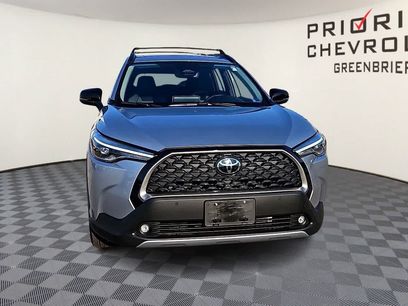 Used 2025 Toyota Corolla Cross XLE w/ Convenience Package