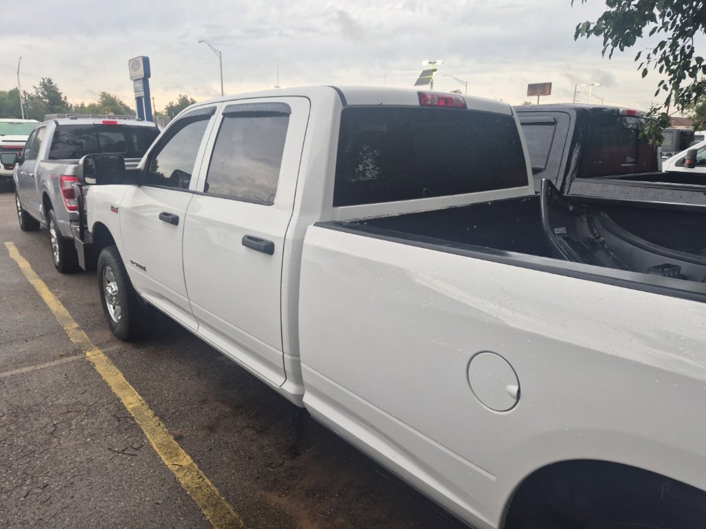 Used 2022 RAM 3500 Tradesman w/ Chrome Appearance Group AWD/4WD image 15