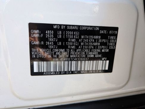 Used 2019 Subaru Outback 3.6R Touring AWD/4WD image 31