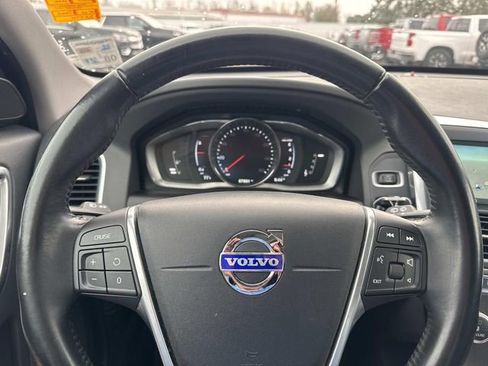 Used 2015 Volvo XC60 T5 image 21