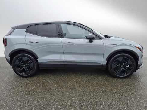 New 2026 Volvo EX30 Cross Country Ultra image 2