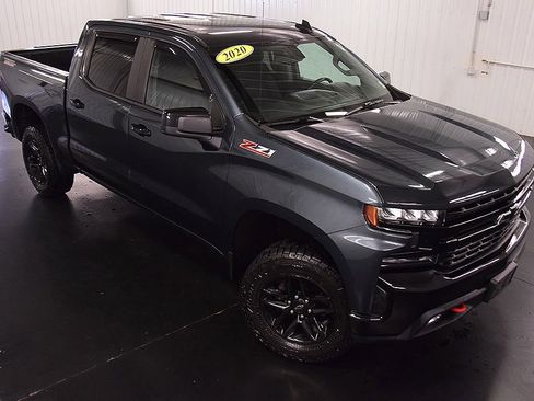 Used 2020 Chevrolet Silverado 1500 LT Trail Boss AWD/4WD image 10