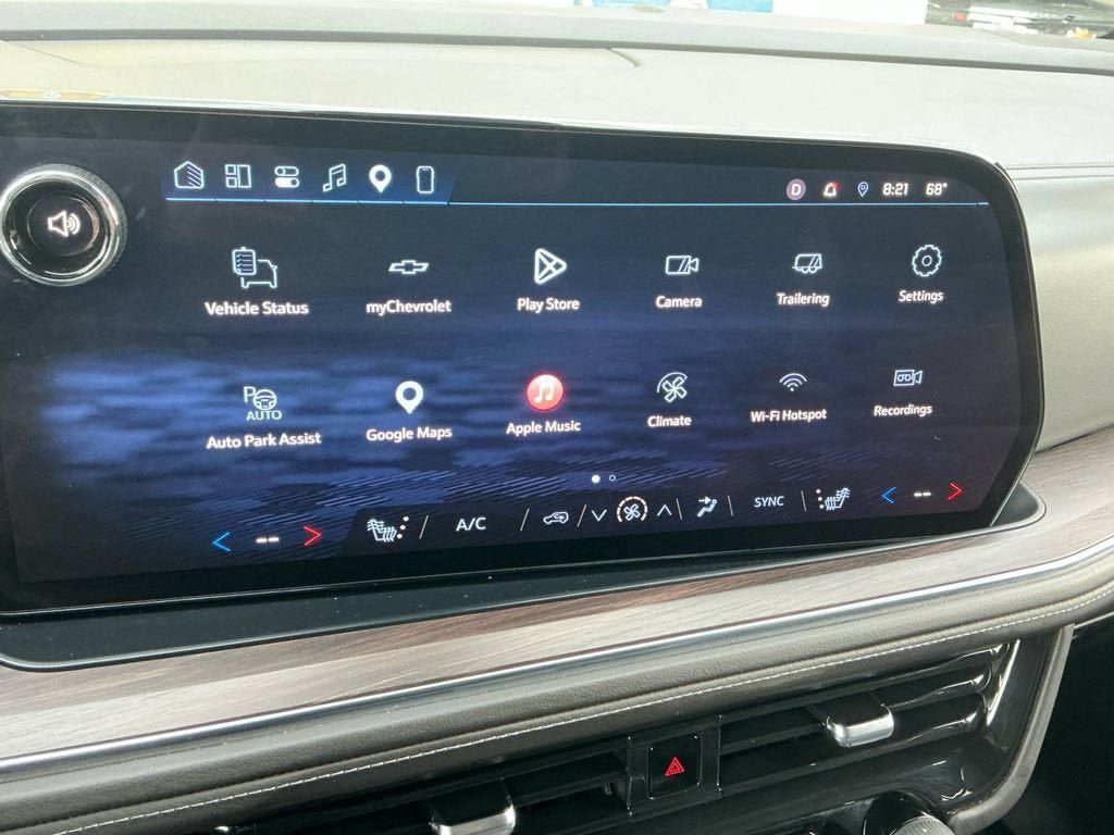 Used 2025 Chevrolet Tahoe LT AWD/4WD image 18