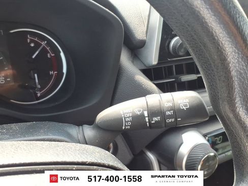 Used 2023 Toyota RAV4 XLE AWD/4WD image 25