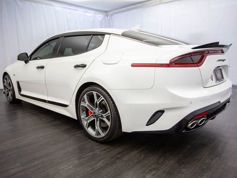 Used 2020 Kia Stinger GT1 image 31