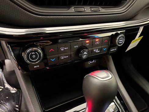 New 2026 Jeep Compass Limited AWD/4WD image 29