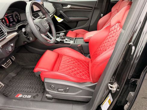 Used 2024 Audi SQ5 Prestige AWD/4WD image 10