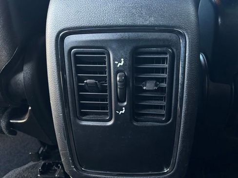 Used 2015 Jeep Grand Cherokee Laredo w/ Quick Order Package 23E image 16