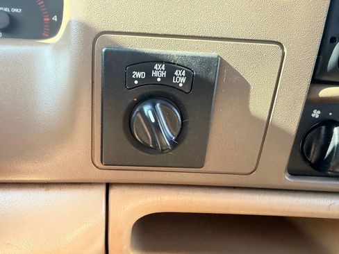 Used 1999 Ford F250 4x4 SuperCab Super Duty image 15