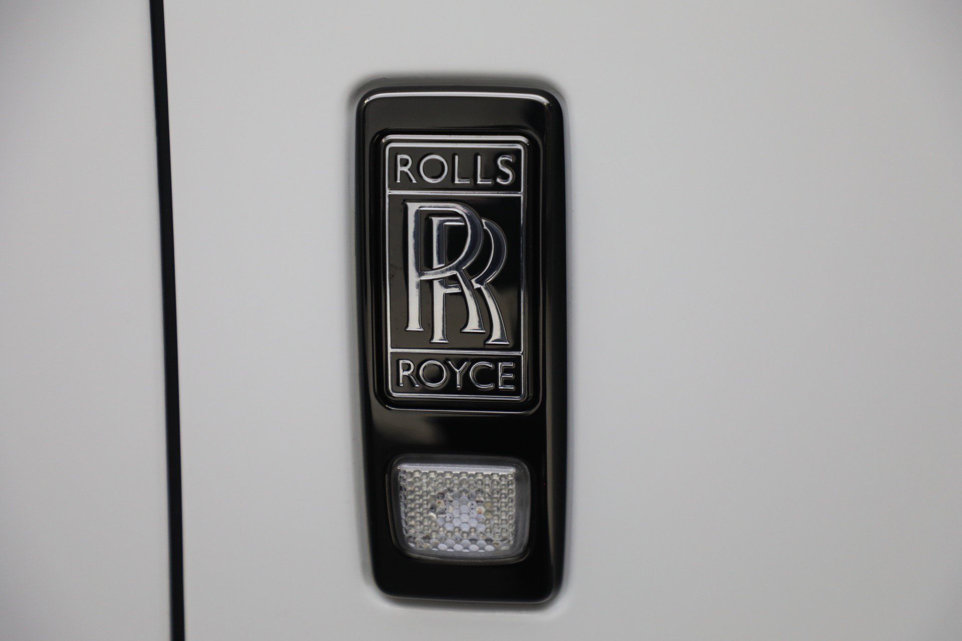 Certified 2025 Rolls-Royce Cullinan Black Badge AWD/4WD image 48