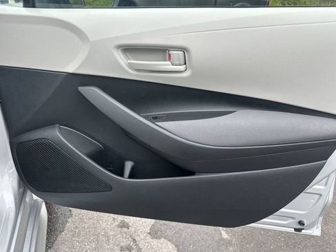 Used 2022 Toyota Corolla LE image 33