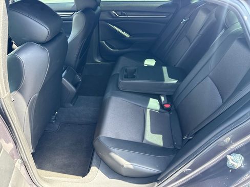 Used 2020 Honda Accord Sport image 17