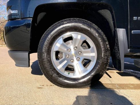 Used 2016 Chevrolet Silverado 1500 LTZ Z71 AWD/4WD image 5