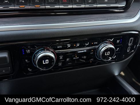 New 2026 GMC Sierra 1500 SLT AWD/4WD image 16