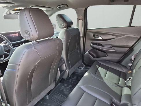 Used 2024 Buick Envista Sport Touring w/ Convenience I Package image 18