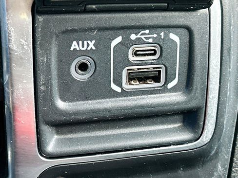 Used 2023 Jeep Wrangler Unlimited Sport AWD/4WD image 26