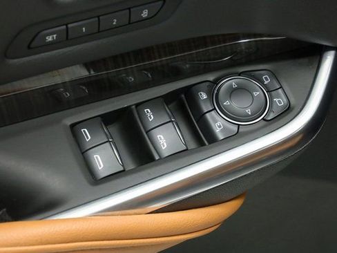 Used 2023 Cadillac XT4 Sport image 28