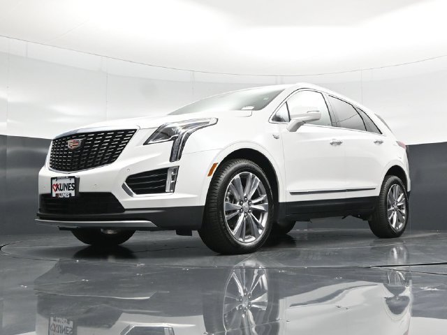 Used 2024 Cadillac XT5 Premium Luxury w/ LPO, Floor Liner Package AWD/4WD image 61