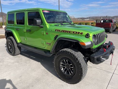 Used 2025 Jeep Wrangler Unlimited Rubicon image 29