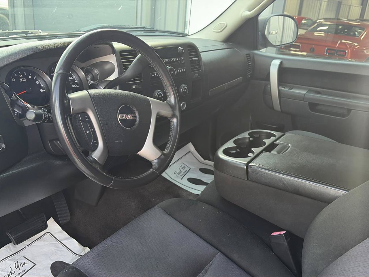 Used 2010 GMC Sierra 1500 SLE RWD image 10