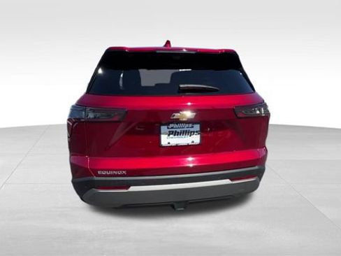 Certified 2025 Chevrolet Equinox LT w/ Safety and Technology Package FWD image 10