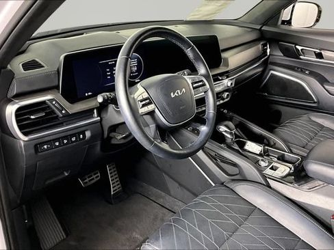 Certified 2024 Kia Telluride SX Prestige X-Line AWD/4WD image 16