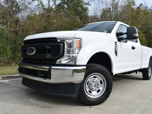 Used 2020 Ford F350 XL w/ Power Equipment Group image 5