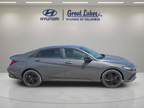 New 2026 Hyundai Elantra Sport FWD image 8