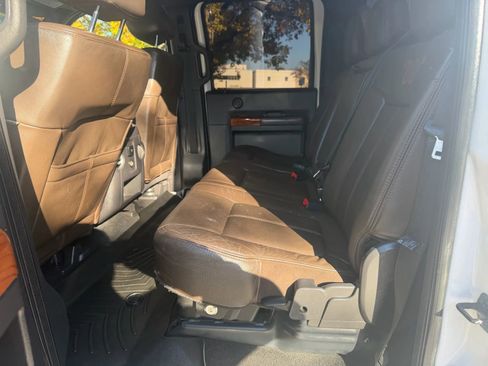 Used 2016 Ford F250 King Ranch w/ King Ranch w/Chrome Package image 10