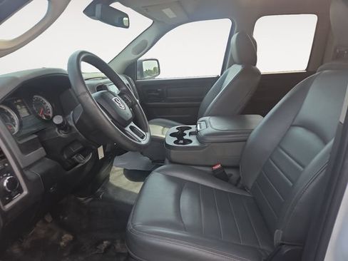 Used 2018 RAM 1500 Tradesman RWD image 9