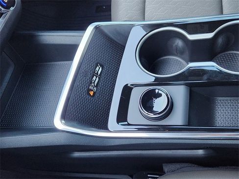 New 2026 Chevrolet Equinox LT w/ Convenience Package II image 21