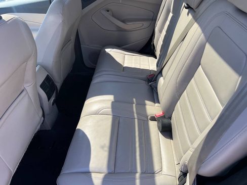 Used 2018 Ford Escape SEL w/ Ford Safe & Smart Package AWD/4WD image 11