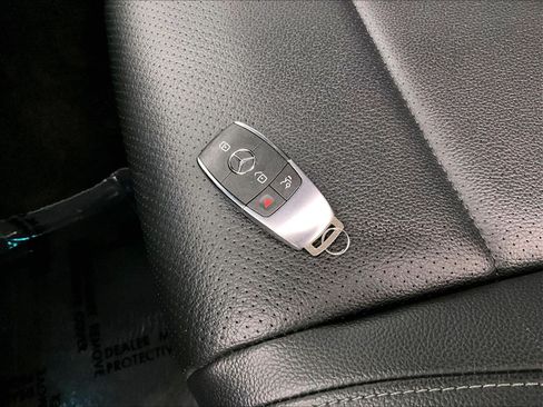 Certified 2022 Mercedes-Benz GLE 350 image 12