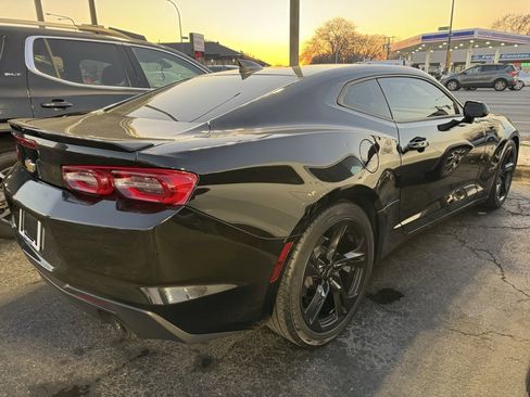 Used 2022 Chevrolet Camaro LT image 3
