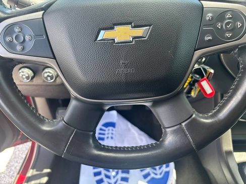 Used 2018 Chevrolet Colorado Z71 AWD/4WD image 36