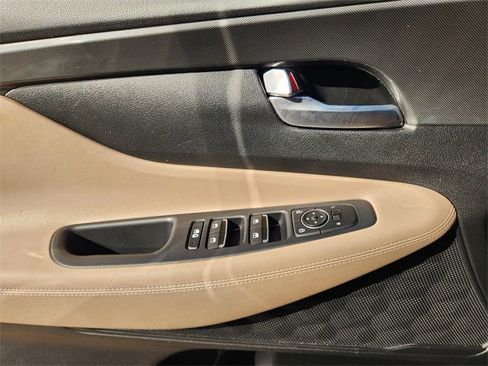 Used 2023 Hyundai Santa Fe SEL image 24