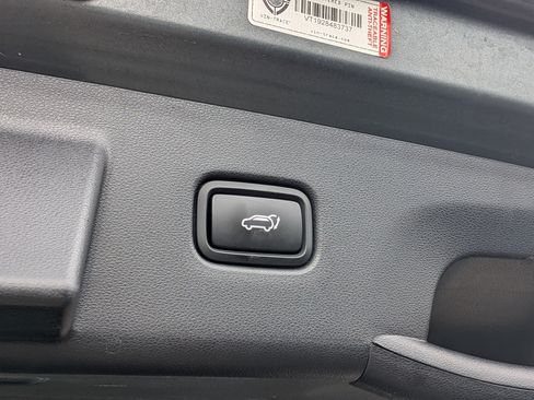 Used 2022 Hyundai Tucson Limited AWD/4WD image 14