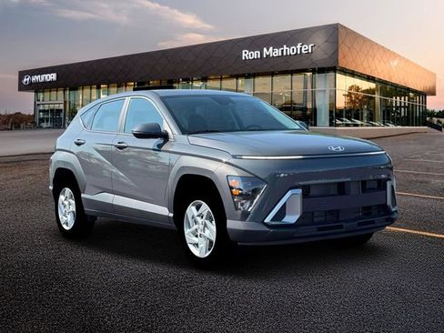 New 2026 Hyundai Kona SE image 11