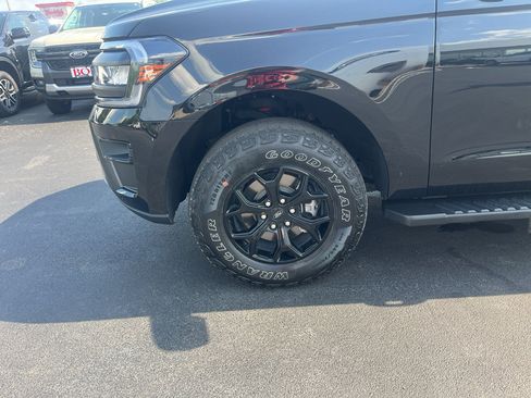 Used 2024 Ford Expedition Timberline AWD/4WD image 27