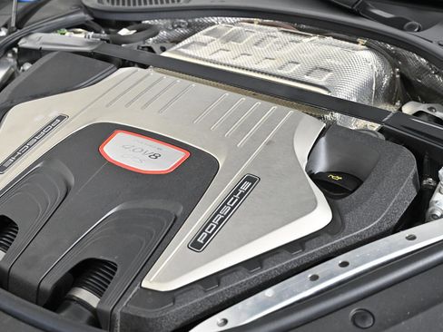 Used 2020 Porsche Panamera GTS image 50