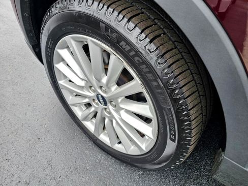 Used 2019 Lincoln MKC Premiere image 8