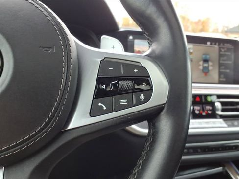 Used 2022 BMW X5 M50i w/ Executive Package image 24