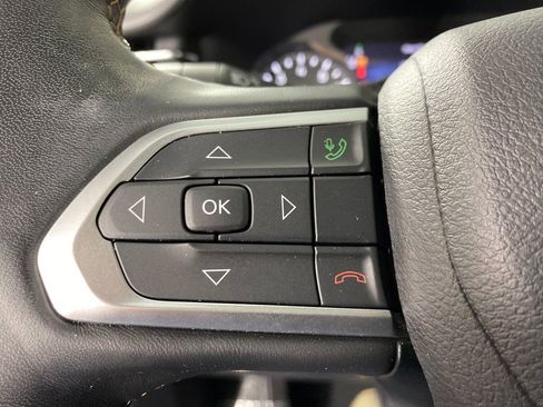 Used 2022 Jeep Compass Limited w/ Sun and Sound Group image 15