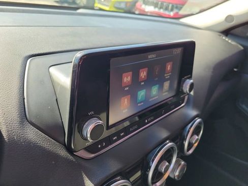 Used 2021 Nissan Sentra S image 17