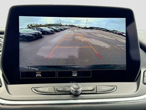 Used 2023 Chevrolet Blazer LT image 10