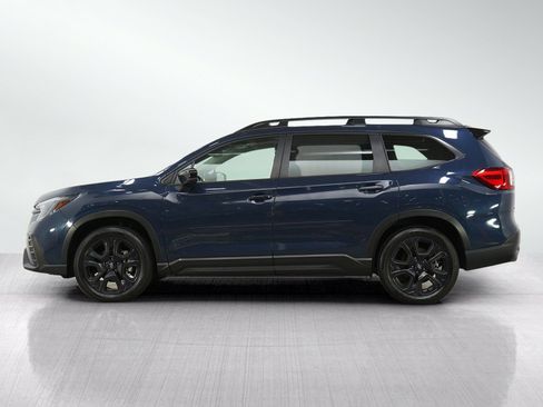 Used 2025 Subaru Ascent Bronze Edition AWD/4WD image 3