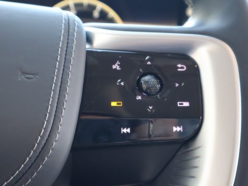 Certified 2025 INFINITI QX80 Sensory w/ Premium Cargo Package image 28