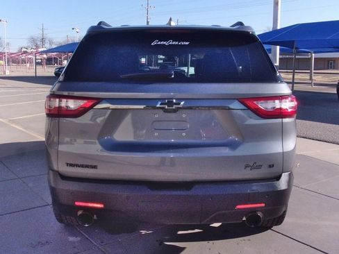 Used 2020 Chevrolet Traverse LT w/ LT Premium Package image 15