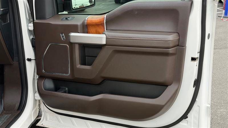 Used 2019 Ford F150 King Ranch w/ Equipment Group 601A Luxury AWD/4WD image 36