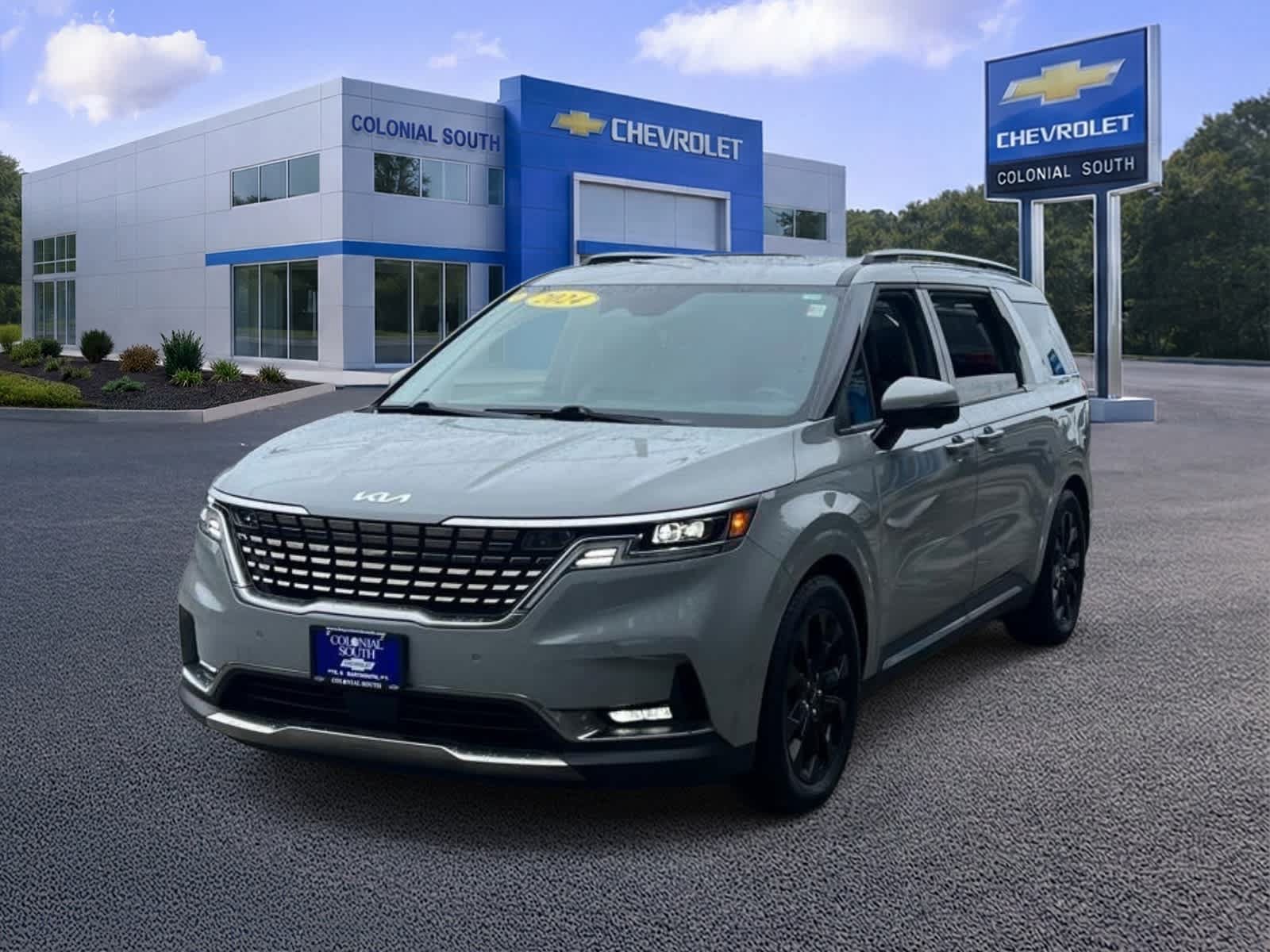 Used 2024 Kia Carnival SX Prestige FWD image 1